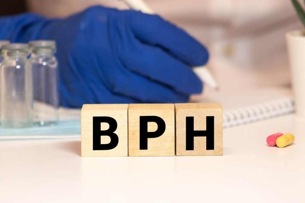 六成香港中年男士都有夜尿問題？醫生講解夜尿頻繁的成因與治療方法！